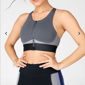 Fabletics no bounce zip up sports bra